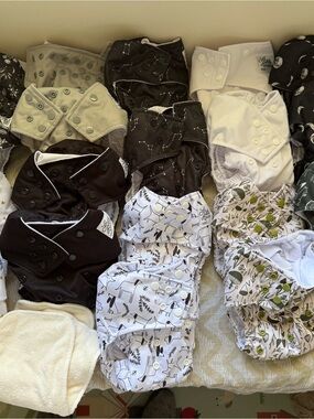 20 Cloth Diapers-  La Petite Ourse
